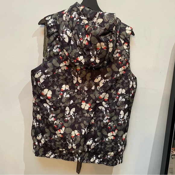 Lululemon Athletica reversible Floral Puffer Vest - Picture 2 of 8